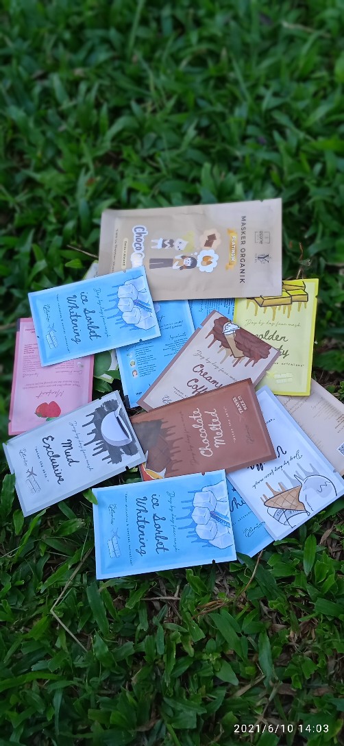 Mangkok Masker Kayu  8 Cm Dan Sendok Kayu Mahoni