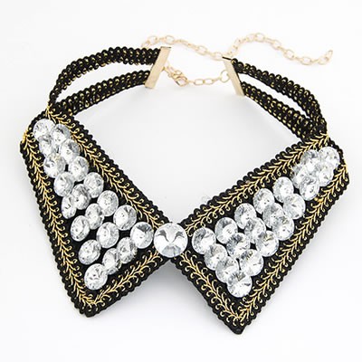 LRC Kalung Wanita Square Handmade Bead Charm False Collar Alloy Korean Necklaces