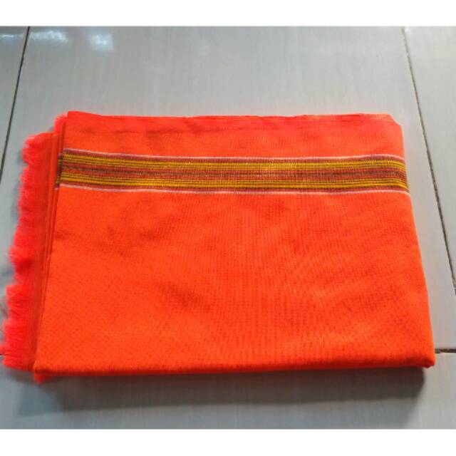 Kain tenun pamiring Toraja