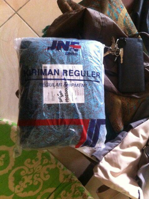 Sprei King Romeo Doraemon Sapu Terbang 180x200 Cm