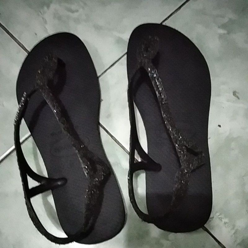 sandal havaianas