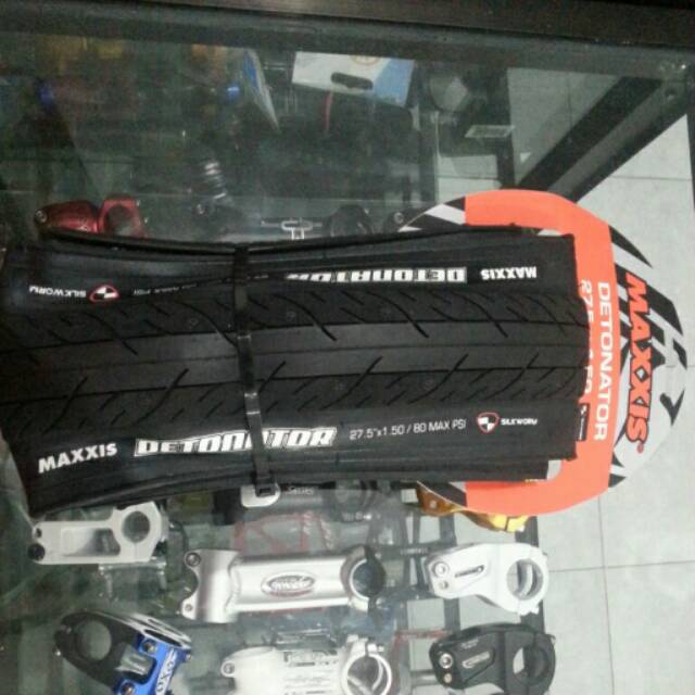 maxxis detonator 29