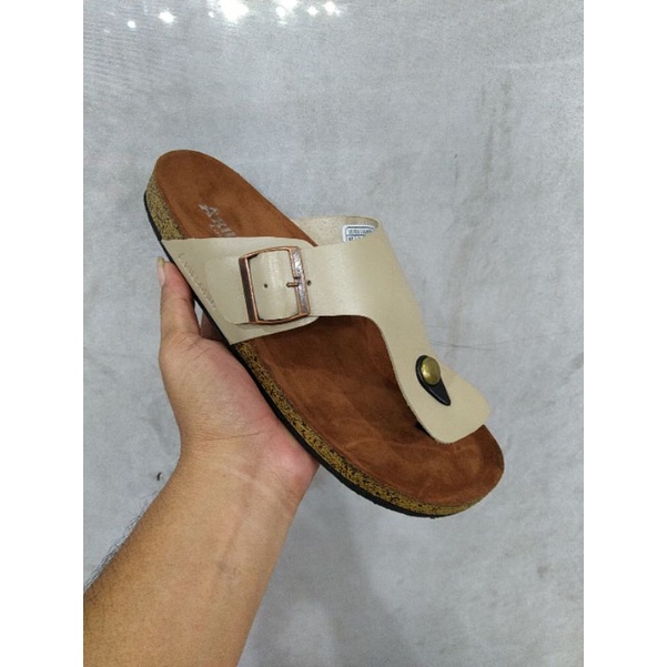 Sendal Jepit Kulit