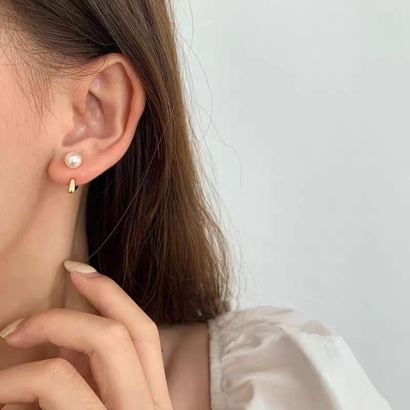 Anting Stud Mutiara Bentuk Tetesan Air Warna Emas Untuk Wanita