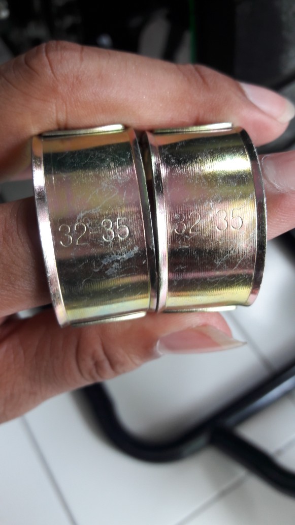 32-35 Klem Selang Superior / Mikalor Besi