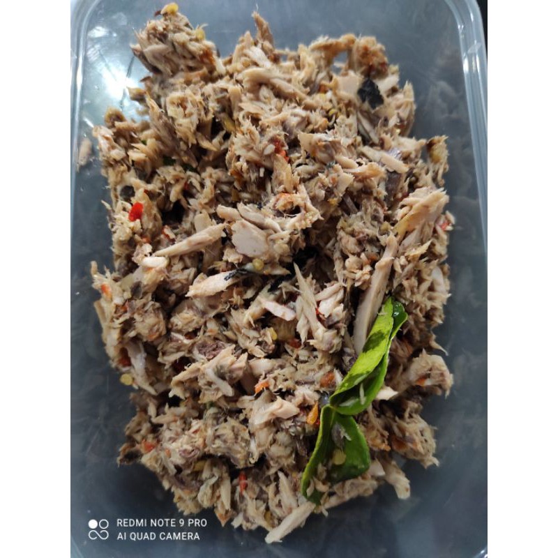 

Tongkol suwir pedas
