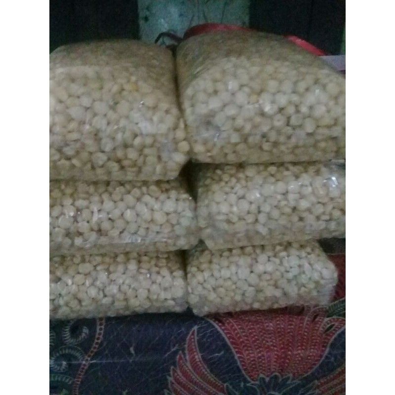 

jagung putih 1kg buat nasi/bibit