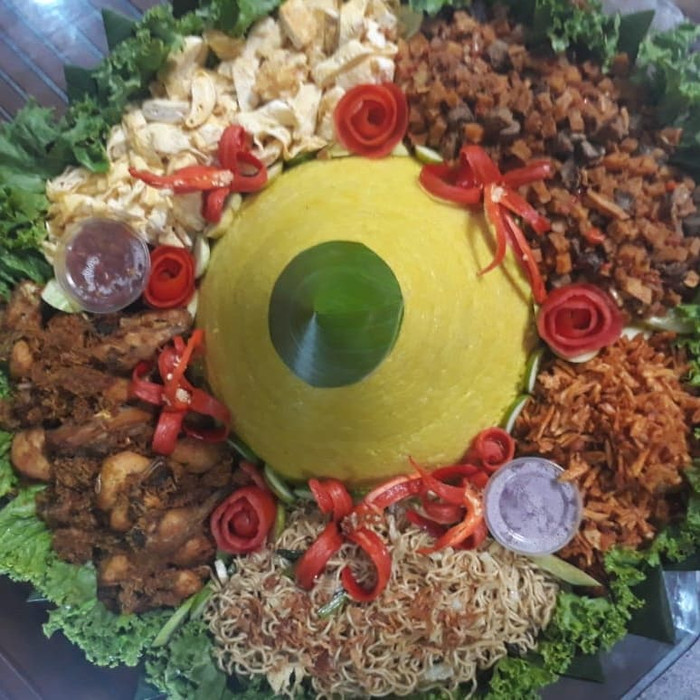 

Hot Promo Tumpeng Tradisional 30