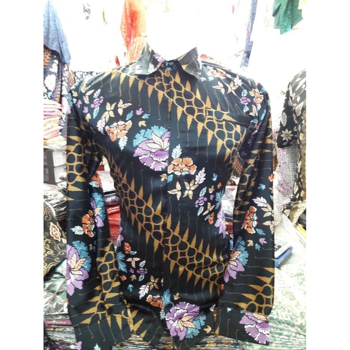 Kemeja Lengan Panjang Motif Bunga Sepatu Hitam  / Motif Bunga Sepatu Navy