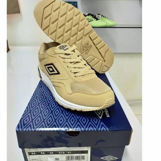 Sepatu Casual Umbro Redhill Lifstyle Original Cream