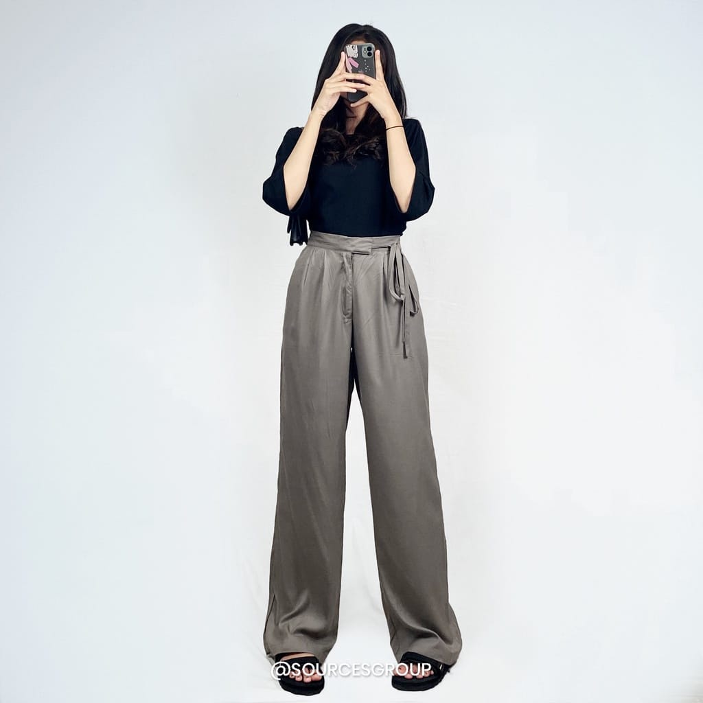 BEFAST - ZEC OOTD Wanita Celana YUKO / Oliver Pant Kulot RAYON DIAMOND / Celana Panjang Terbaru / Celana Kulot Trendy / Kulot Terlaris / OOTD Wanita Ala Korean Style / Celana Panjang Casual / Fashion Wanita Kerja