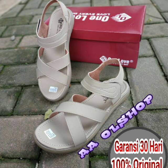 Terlaris Sepatu keceh one love