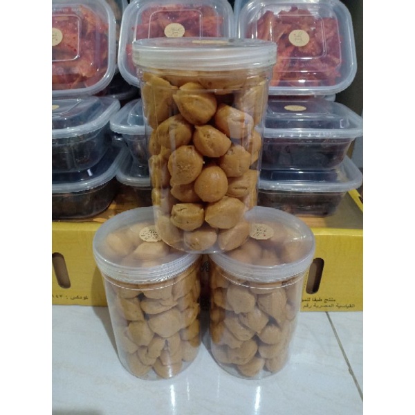 

Snack kemasan toples