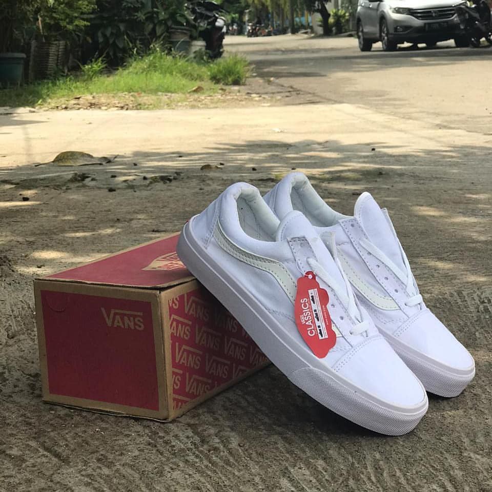 Sepatu Vans Oldskool Grade Original Premium Impor Fullwhite Putih Polos Sekolah Kerja Kuliah White