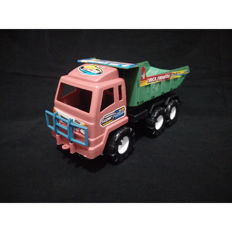 mainan anak dump truk bahan plastik bonus sekop.