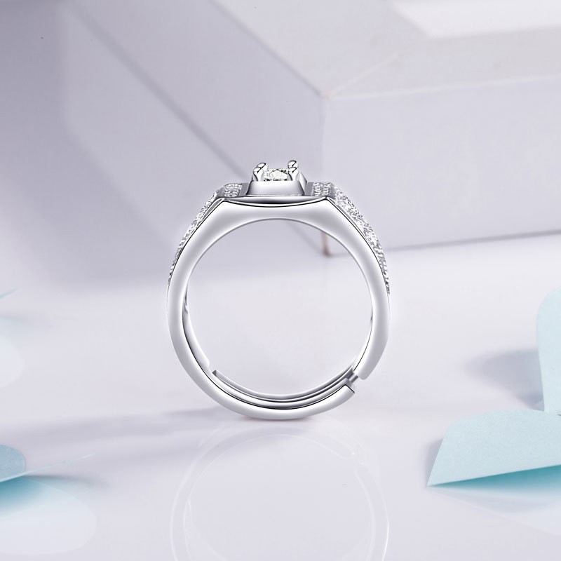 Cincin Tunangan Warna Silver untuk Pria