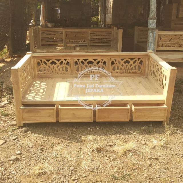 Bale bale Daybed motif simpel kursi bangku ukir kayu jati Jepara UK 200x100cm