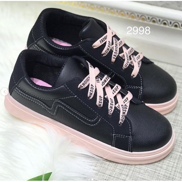 Sepatu Sneakers 2998