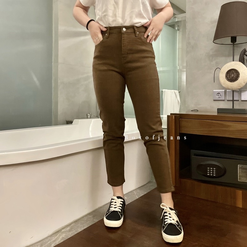 Boxofjeans - HW Stretchy Boyfriend jeans - DARK BROWN