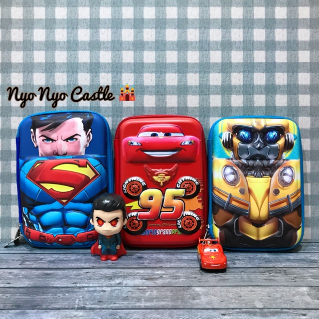 

Tempat Pensil Organizer Hardcase 3D Boys Edition Superman Cars Mcqueen Transformers Bumble Bee