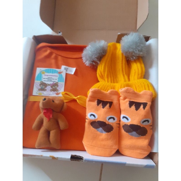 0Hampers Bayi Newborn Baby Gift Set Unisex Kado Lahiran Parcel Bayi Laki-laki Perempuan-Orange