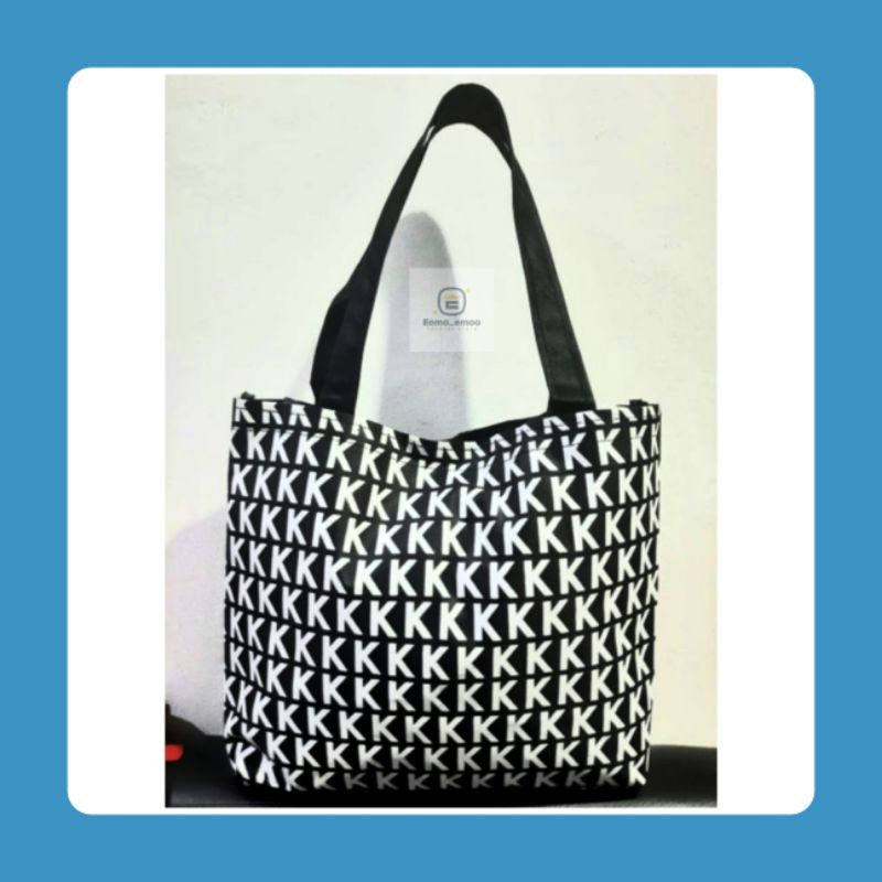 EMOEMO Tote Bag Wanita Motif huruf KKKK hitam AESTETHIC