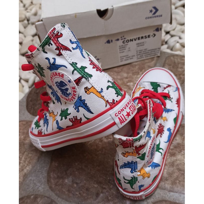converse 2v dinosaur trainers