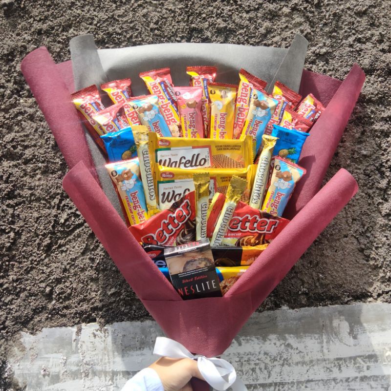 BUCKET SNACK/hadiah wisuda ulang tahun/sidang/snack termurah