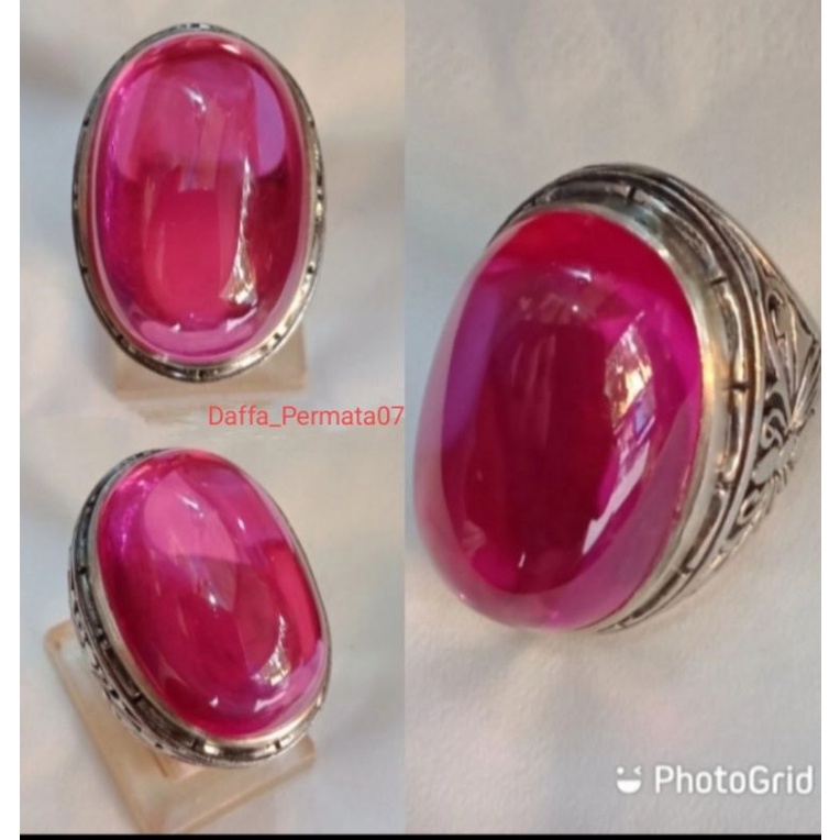 Batu Cincin Merah Siam