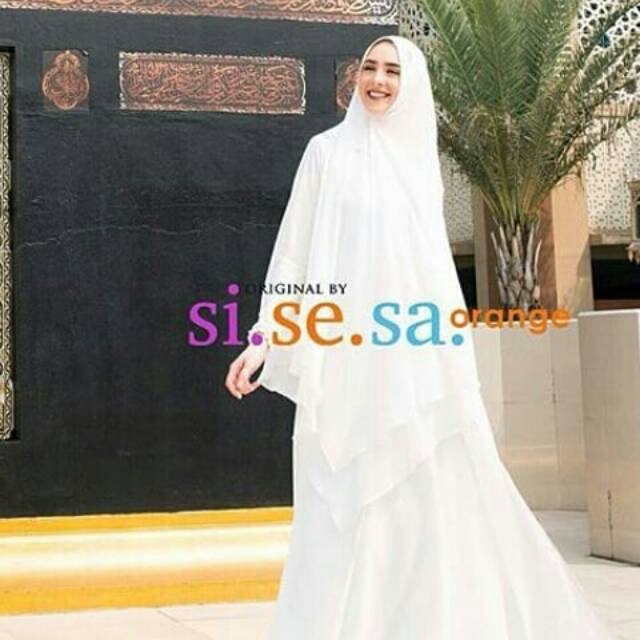 Sisesa sale khimar long rindah putih bw