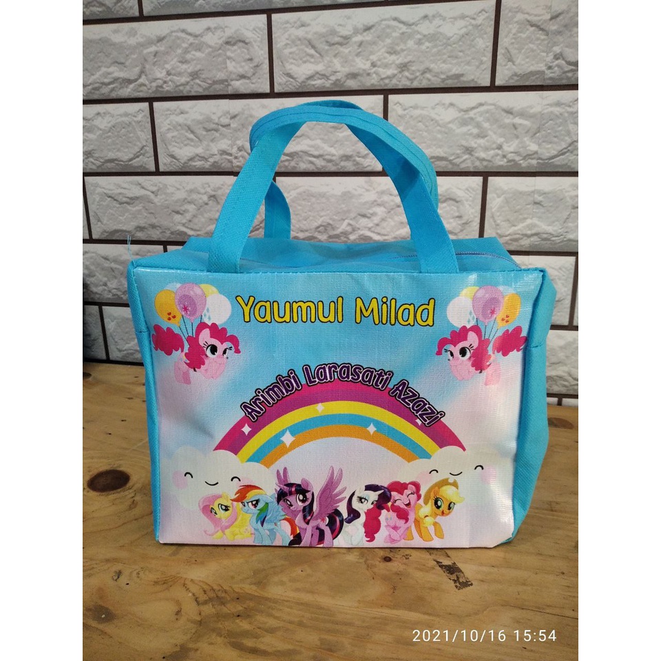 

[32x20x25] tas kotak resleting ukuran 32x20x25/ tas ultah bisa tambah dan request foto/ tas ultah unik