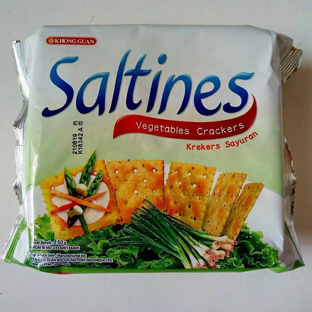 

SALTINES CRACKERS