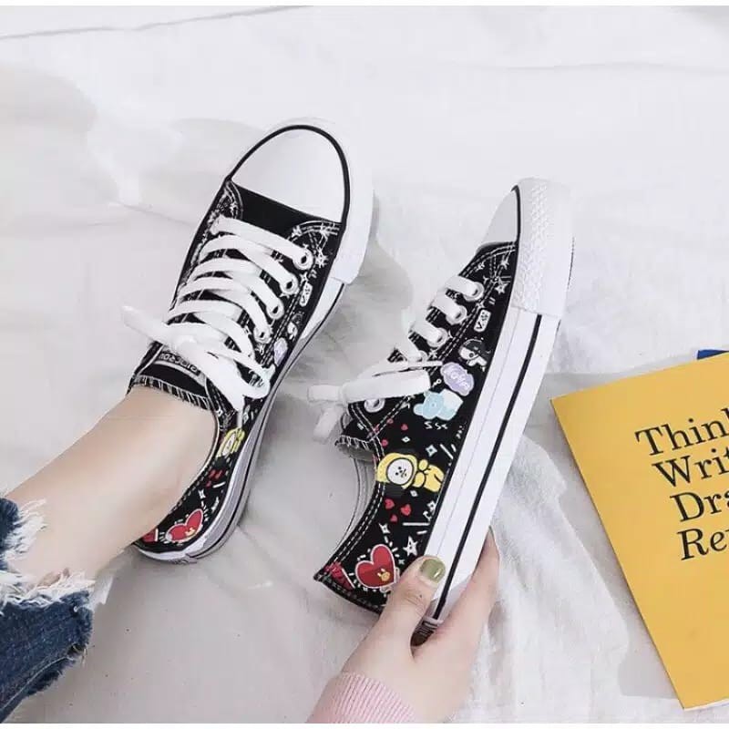 Sepatu Sneakers CONVERSE DODLE