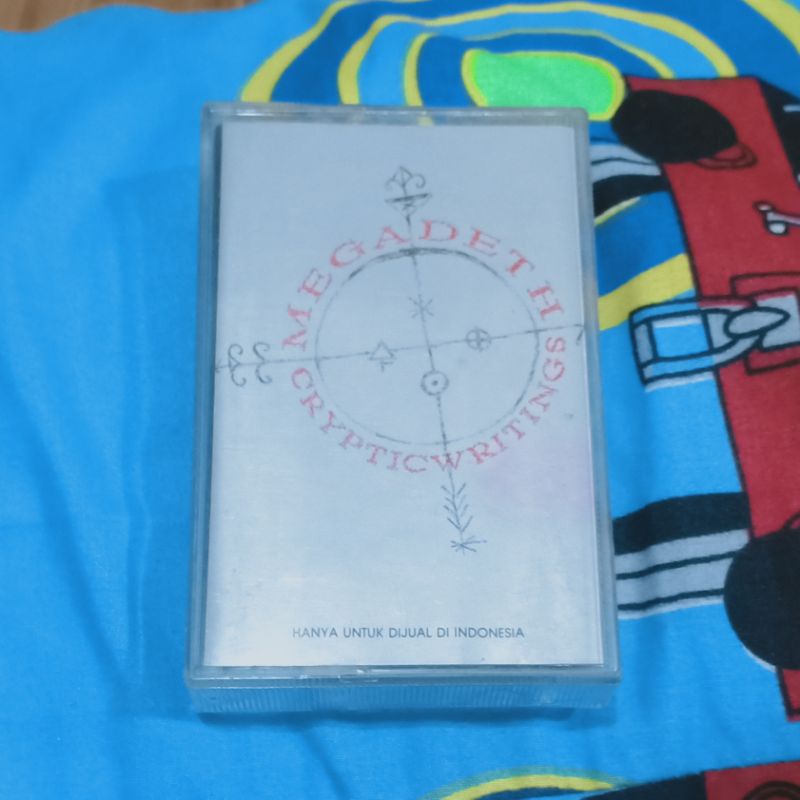 kaset pita MEGADETH Cryptic writings