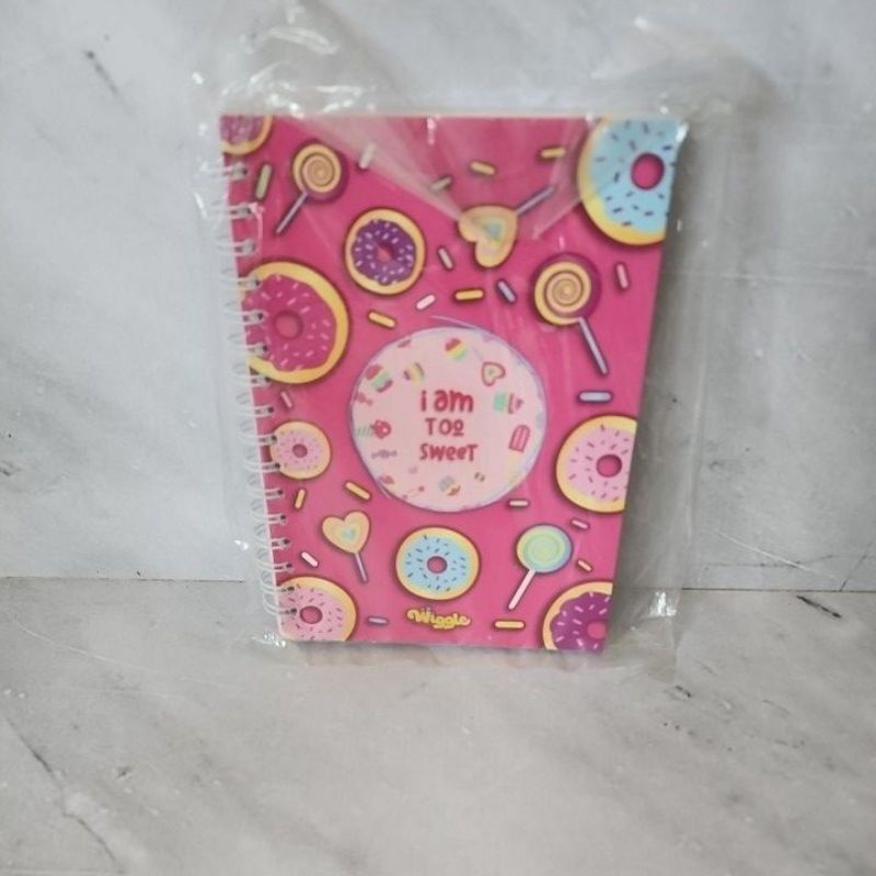 

WIGGLE cupcake sweet memo agenda NOTEBOOK A6 dan motif robot