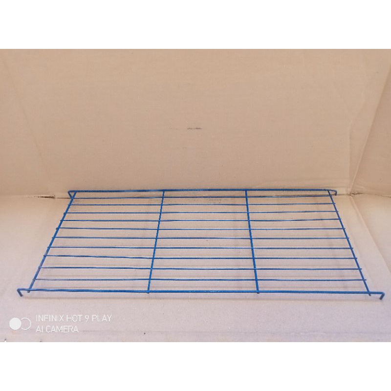 ambalan/lantai kandang kucing