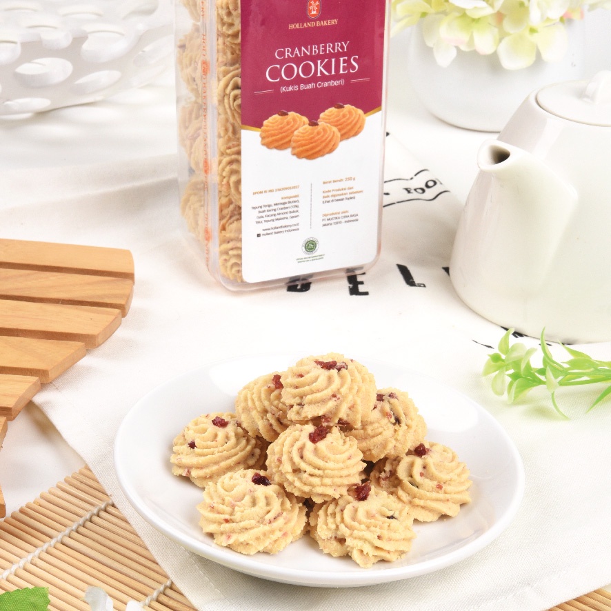

Cranberry Cookies-Holland Bakery