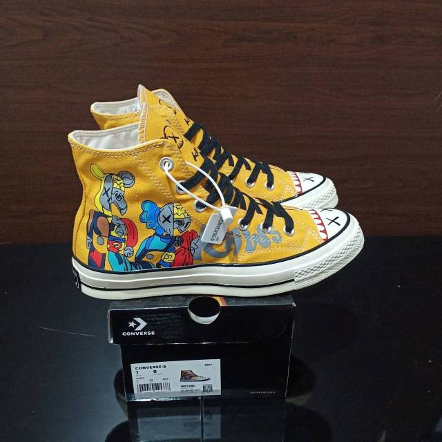 Converse Kaws V2 yellow