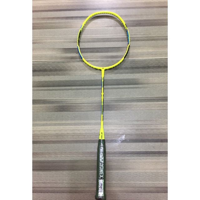 Raket Yonex Duora 55