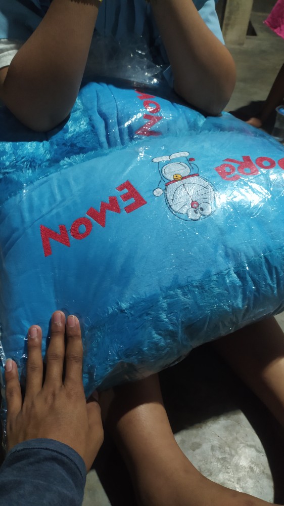 Bantal Doraemon,guling Doraemon Karakter Rasfur Bordir Ukuran Sedang 50cm 1set