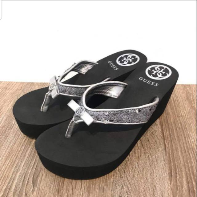 Sale Guess sequin pewter sandals ori
