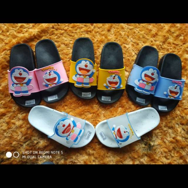 SALE HABISIN STOK SANDAL  DORAEMON  SIZE 26 30 Shopee 