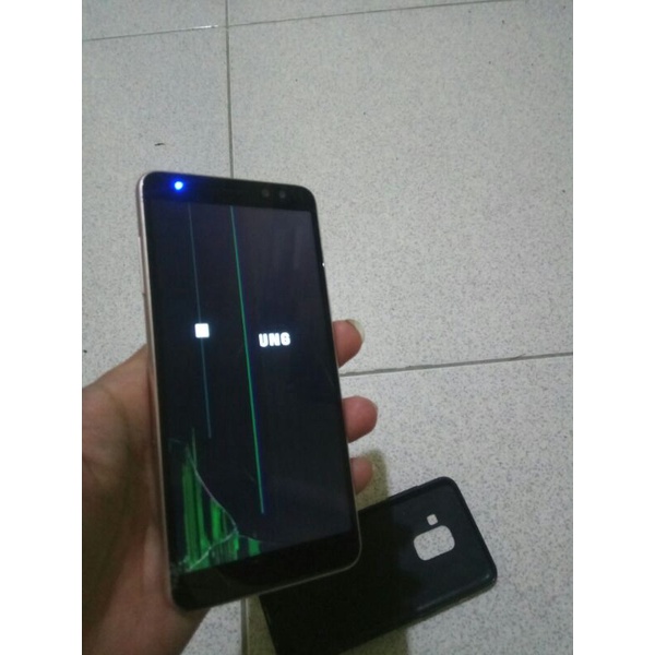 samsung a8 2018 minus