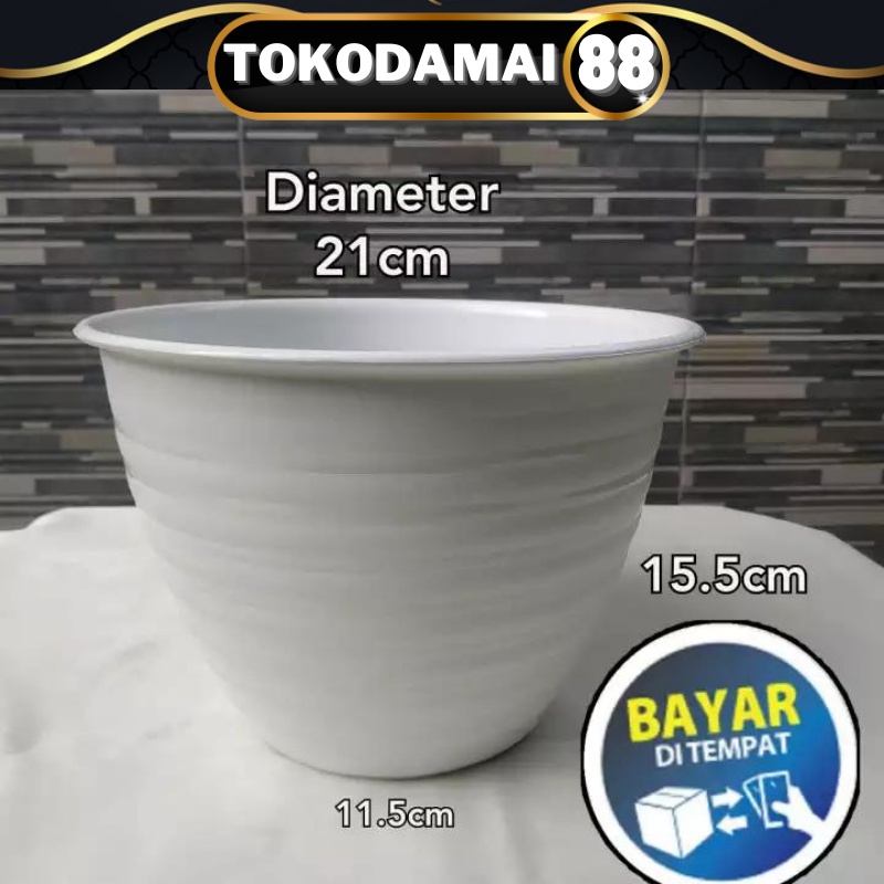 Pot bung dan Tanaman bentuk Tawon Ukuran 21cm