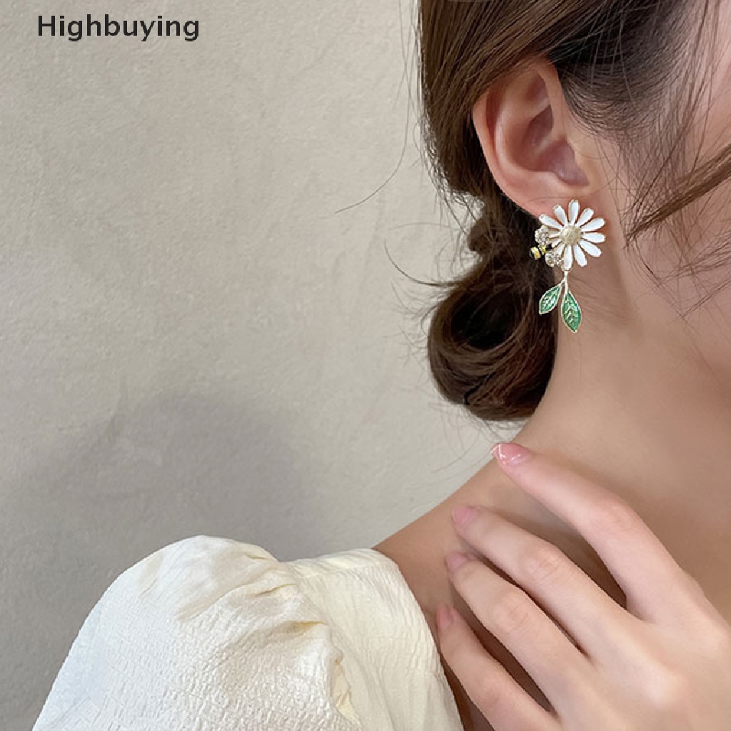 Hbid 2022 Anting Tusuk Bentuk Bunga Daisy / Lebah / Kupu-Kupu Hias Zircon Gaya Korea Untuk Wanita Butterfly