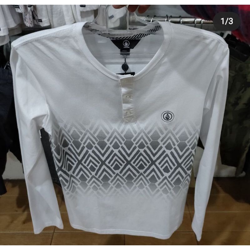baju lengan panjang volcom original v254