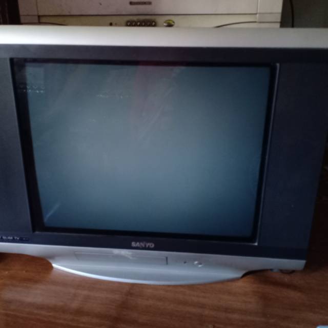 televisi sanyo plaa tabung