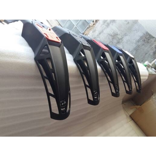 Motor-Spakbor- X Ride Milan Spakbor -Spakbor-Motor.