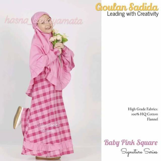 QOULAN SADIDA | Gamis anak "sign baby pink square"