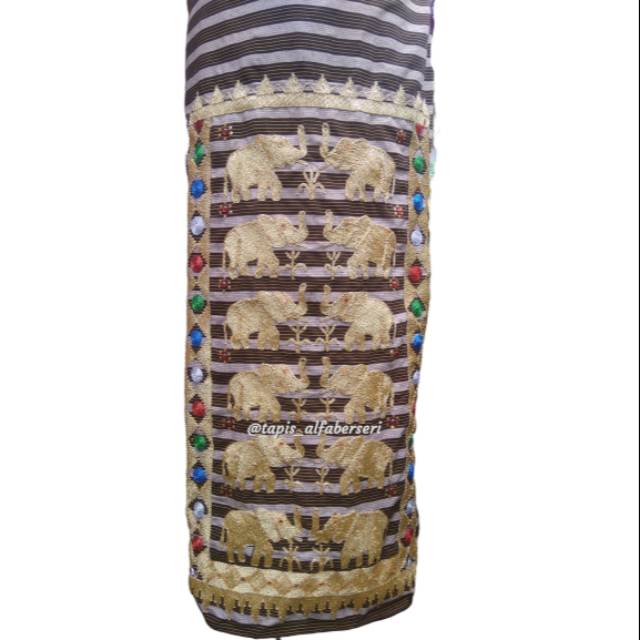 Tapis Alfaberseri - Rok Lilit Tapis (Bawahan) motif Gajah Lampung Limited